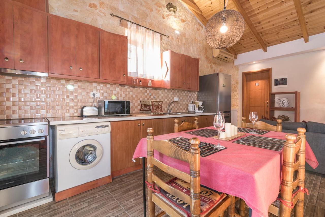 Casa Petra - Stone Cottage Farmhouses Argassi Exterior foto
