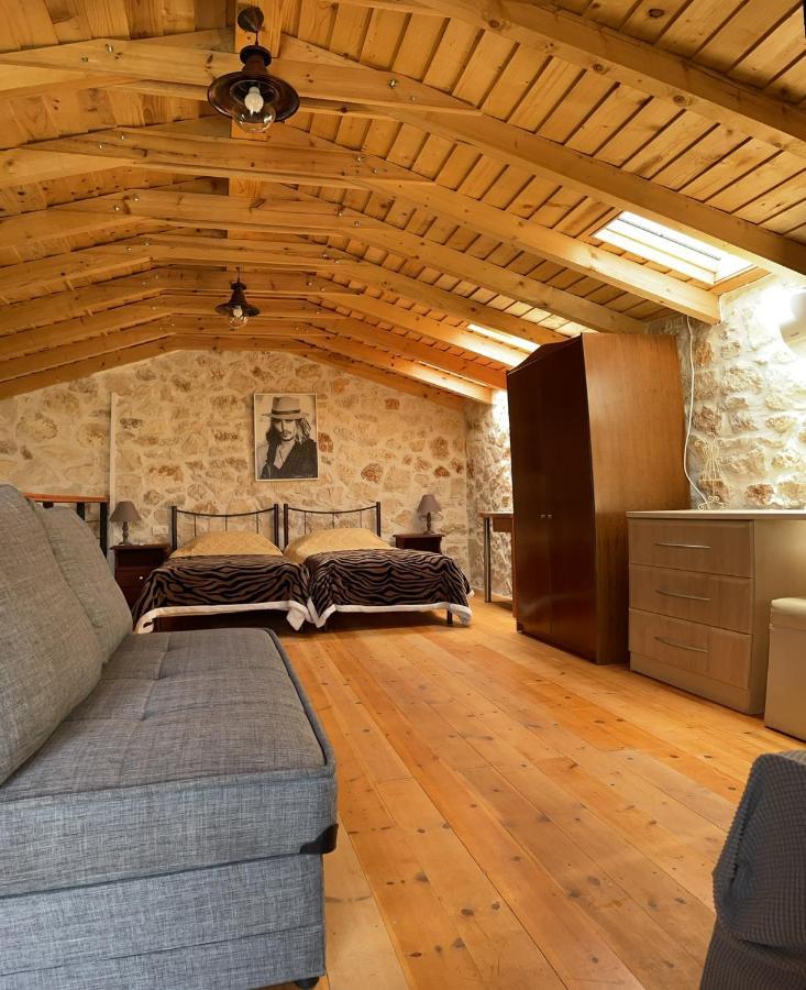 Casa Petra - Stone Cottage Farmhouses Argassi Exterior foto